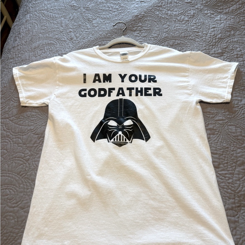 Darth Vader Size Med White Cotton T-Shirt•Star Wars•